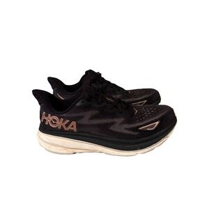 Hoka One One Clifton 9 Womens Sz 9 B Running Shoes Sneakers Trails Outdoor Train